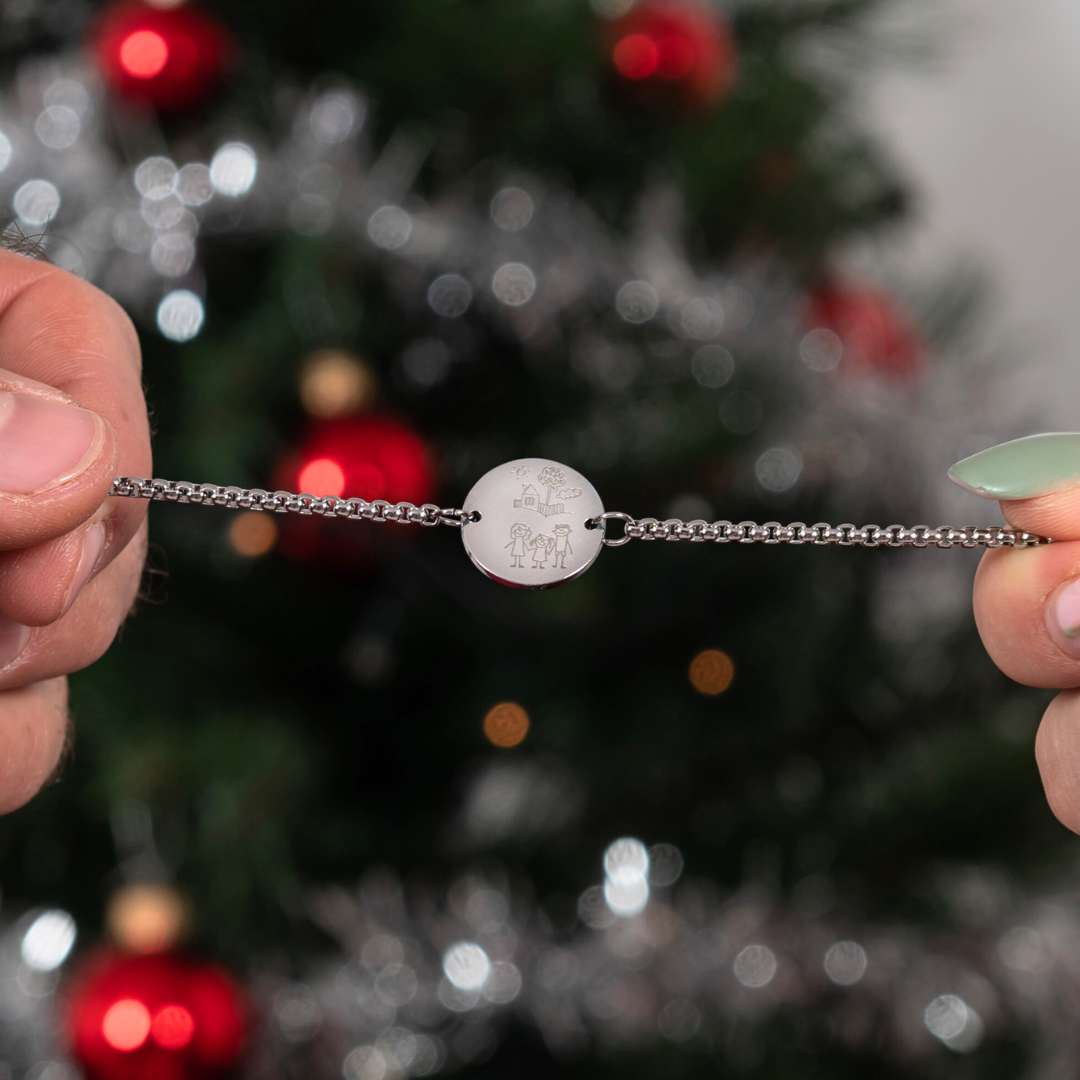 Bracciale con Disegno Inciso con Medaglia Tonda