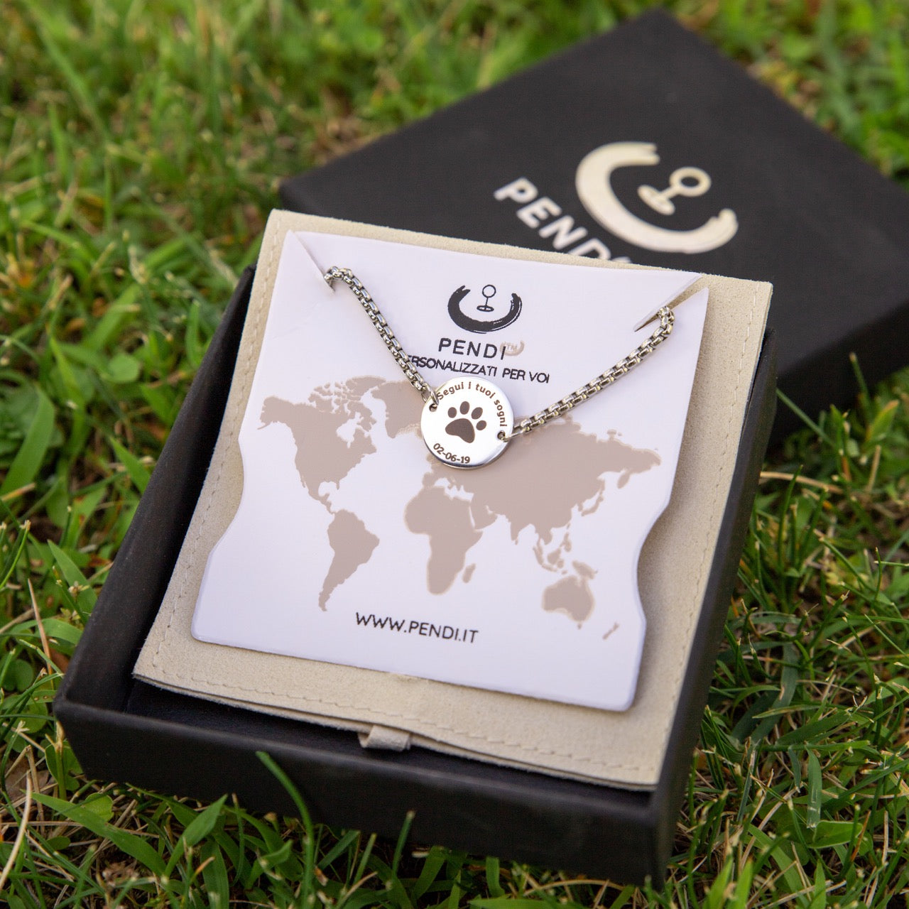 Personalisiertes Armband mit runder Medaille