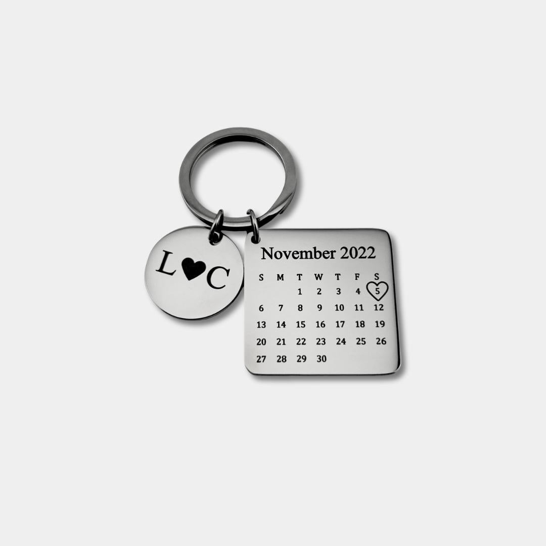 Portachiavi Personalizzato Quadrato con Data Calendario Inciso
