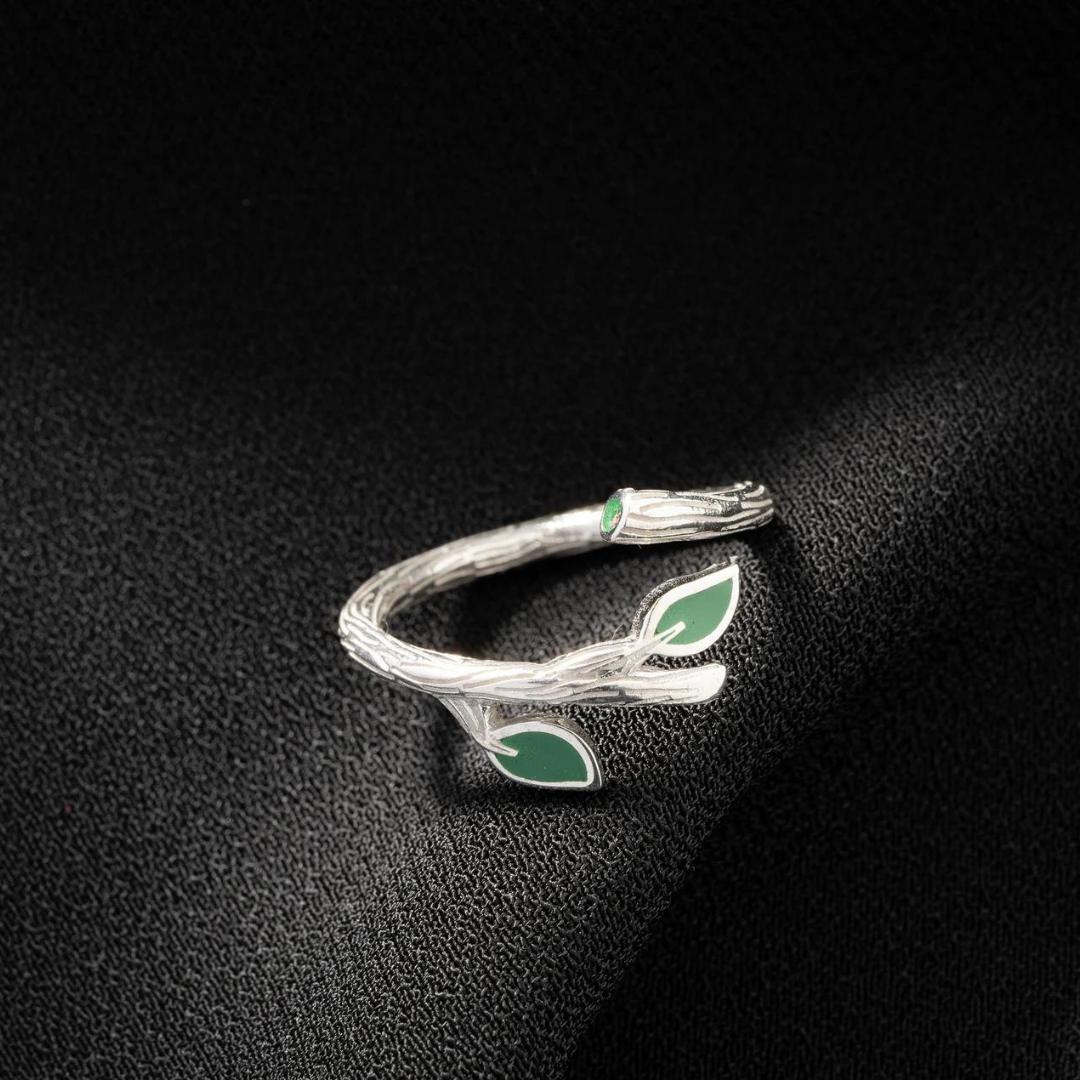 Anillo de hiedra trepadora