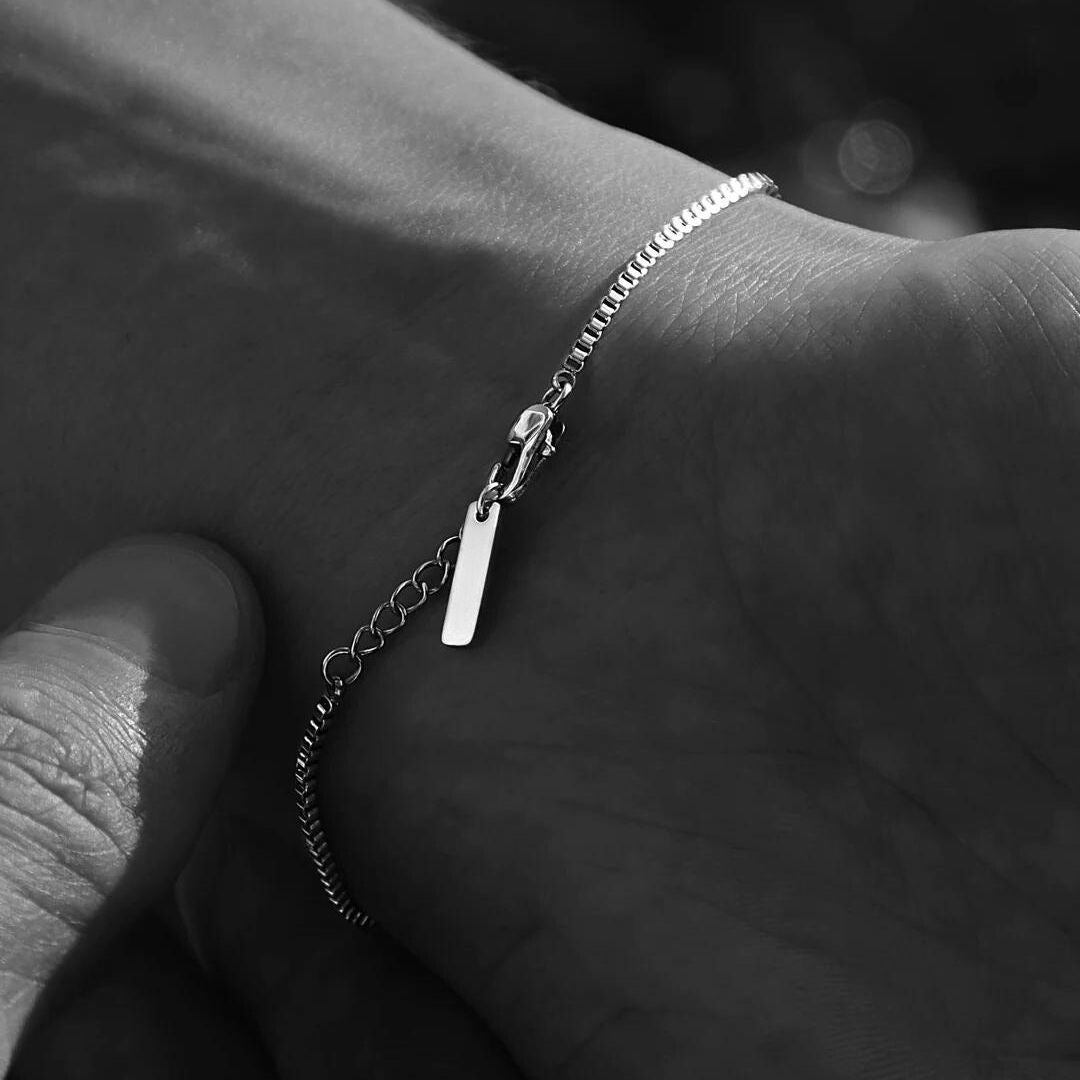 Bracciale Box Unisex Con Targhetta Incisa