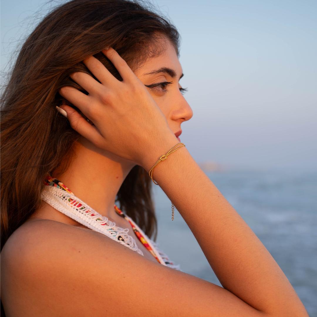 Paar von 2 Liebesknoten-Armbändern - Geschenkbox mit Versprechenszertifikat






