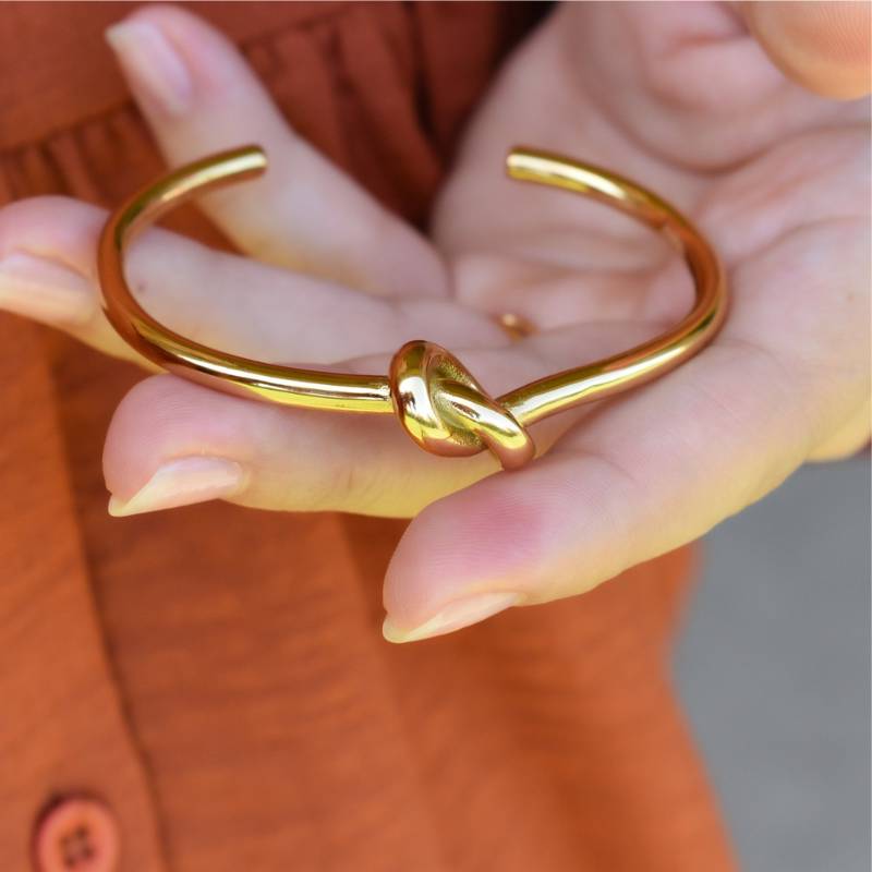 Bracciale Rigido Regolabile Con Nodo