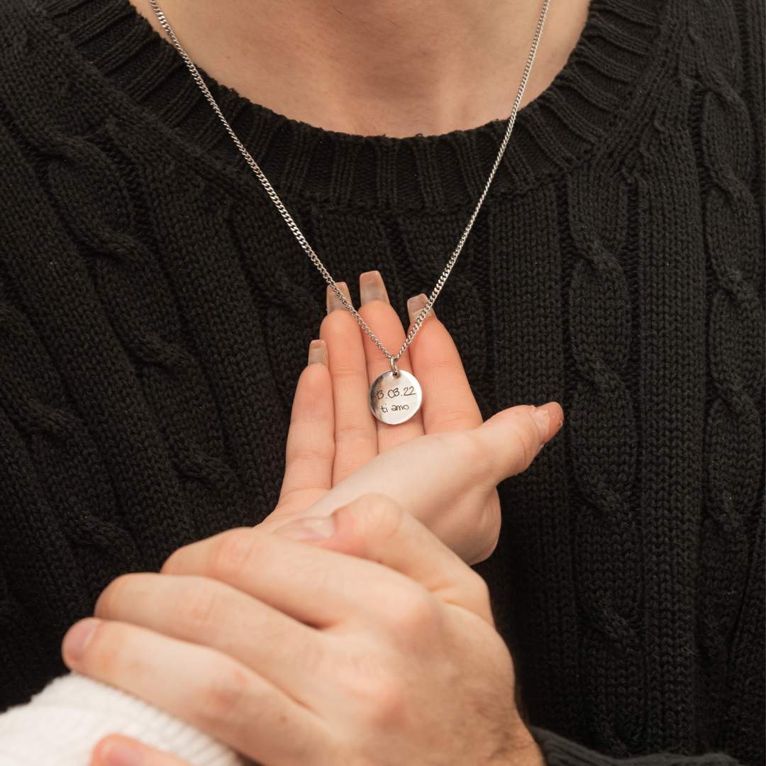 Personalisierte Halskette mit handgeschriebener Widmungsgravur