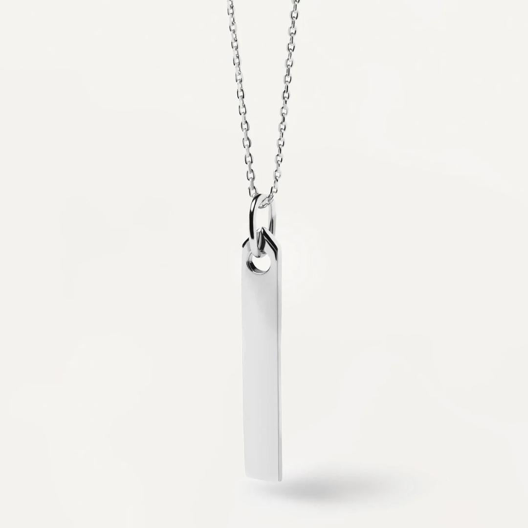 Collier unisexe minimal avec étiquette gravée