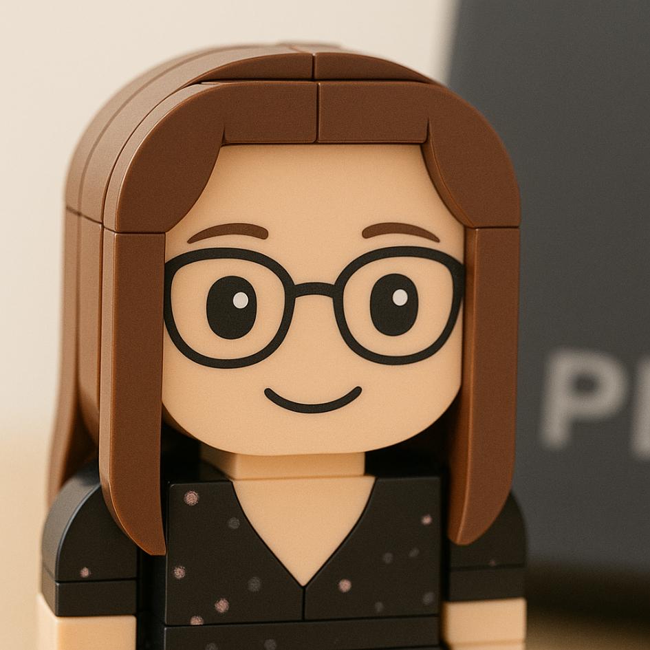 Customized Brick Portrait (One Character)