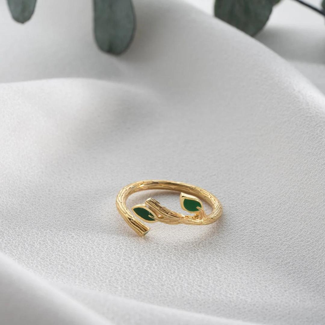 Anillo de hiedra trepadora