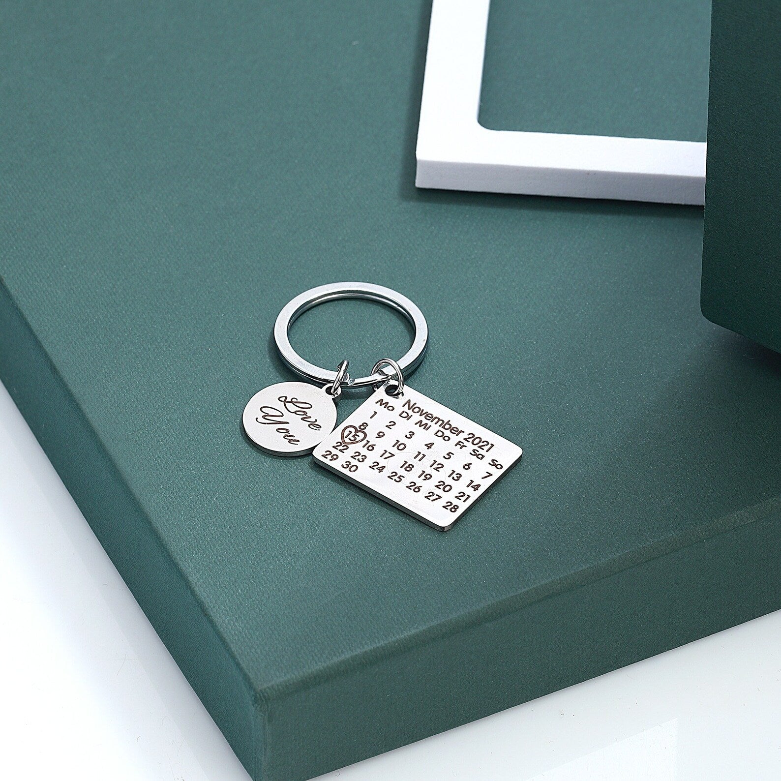 Portachiavi Personalizzato Quadrato con Data Calendario Inciso